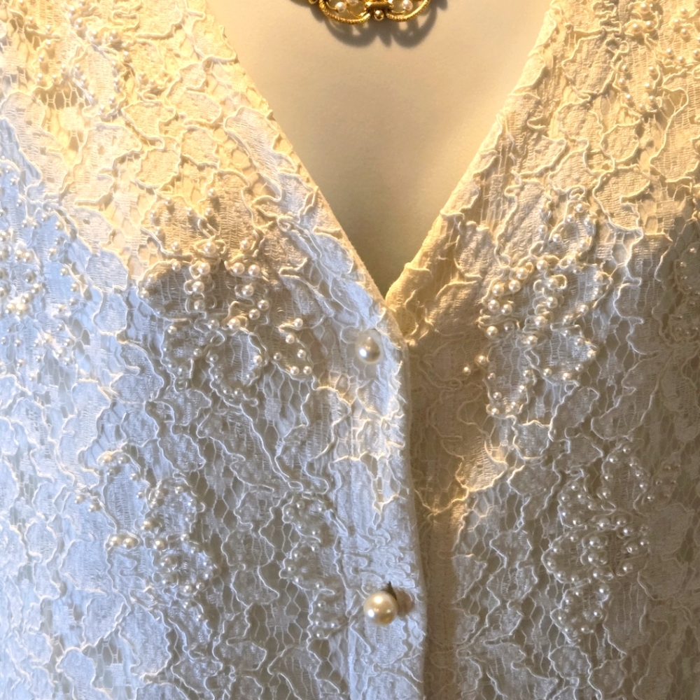 White Pearl & Lace Lisa Ashley Long Sleeve Blouse Size Medium